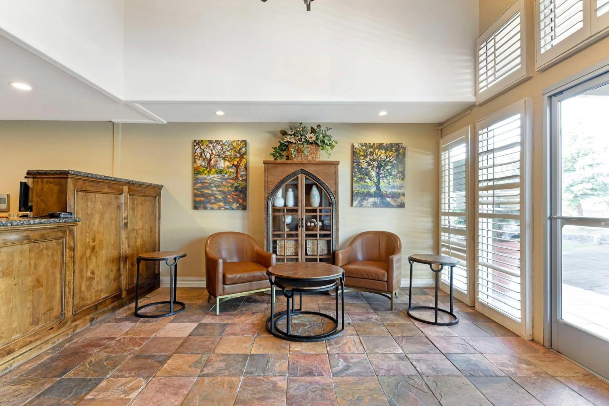 Sonoma Winegrower'S Inn Rohnert Park Exterior photo